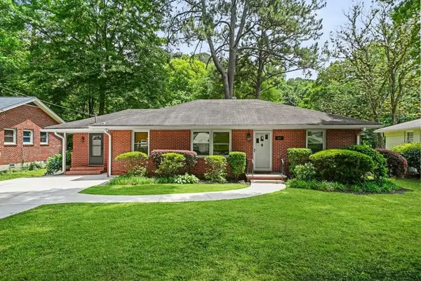 2447 Hunting Valley Drive, Decatur, GA 30033