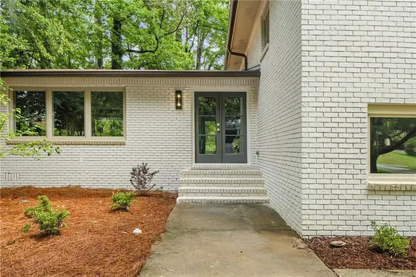 2820 Ponderosa Circle, Decatur, GA 30033