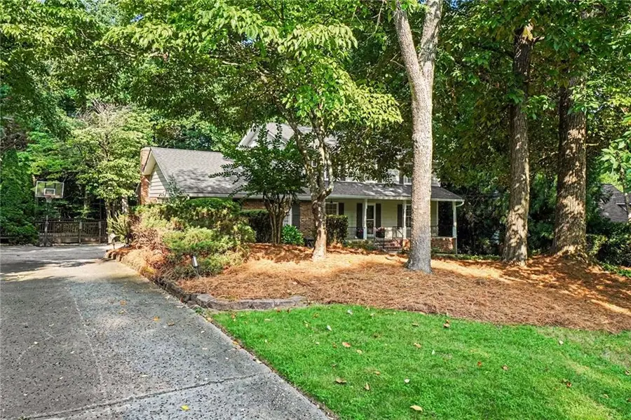 5038 Heatherdale Lane, Dunwoody, GA 30360 - #2
