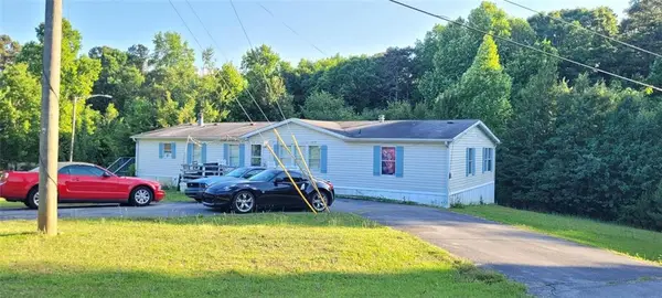 7053 Westwood Lane, Acworth, GA 30102