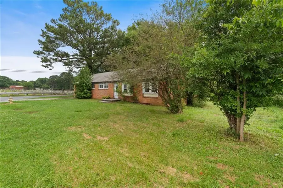 5 N Washington Street, Summerville, GA 30747 - #3