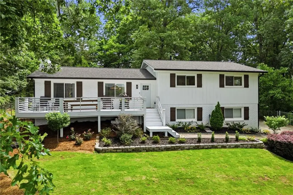 1112 Washington Court, Woodstock, GA 30188 - #1