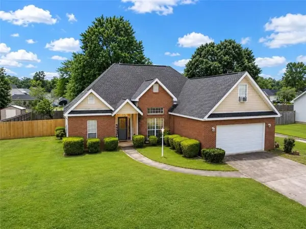225 Autumn Woods Drive, Warner Robins, GA 31088