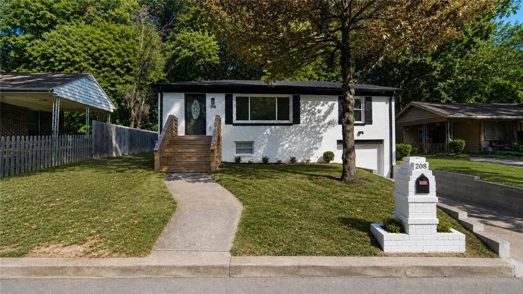 208 Silver Springs Circle Sw, Atlanta, GA 30310 - #1