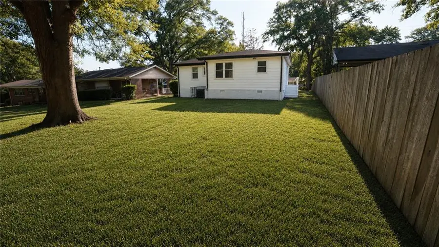 208 Silver Springs Circle Sw, Atlanta, GA 30310 - #2