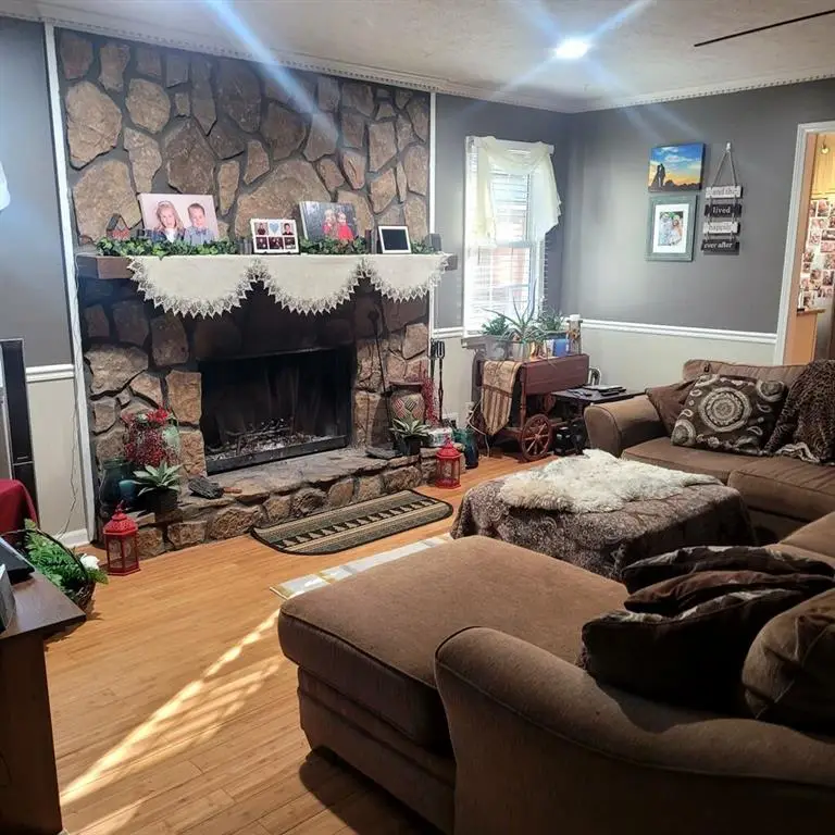 313 Chattahoochee Way, Woodstock, GA 30188 - #2