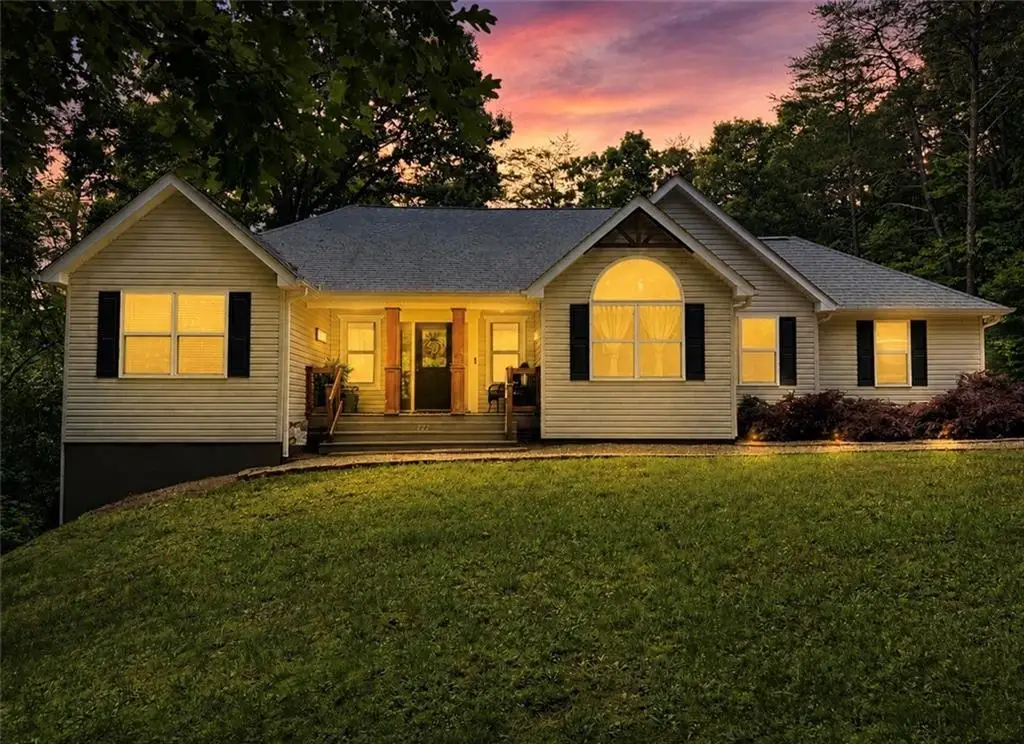 227 Clarkesville Heights Dr, Clarkesville, GA 30523 - #1