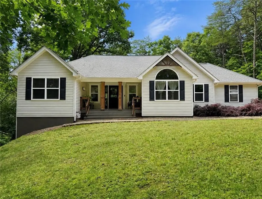 227 Clarkesville Heights Dr, Clarkesville, GA 30523 - #2