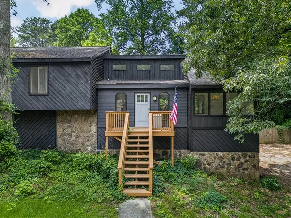 5169 Rockbridge Drive, Stone Mountain, GA 30087