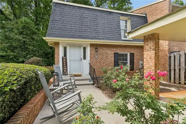 6500 Gaines Ferry Road #G-1, Flowery Branch, GA 30542