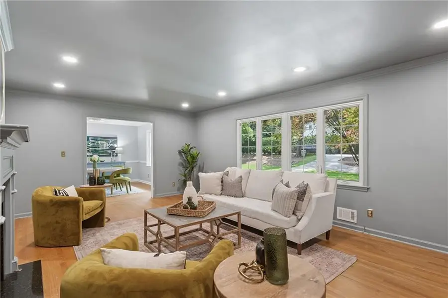 3920 Peachtree Dunwoody Road Ne, Atlanta, GA 30342 - #3