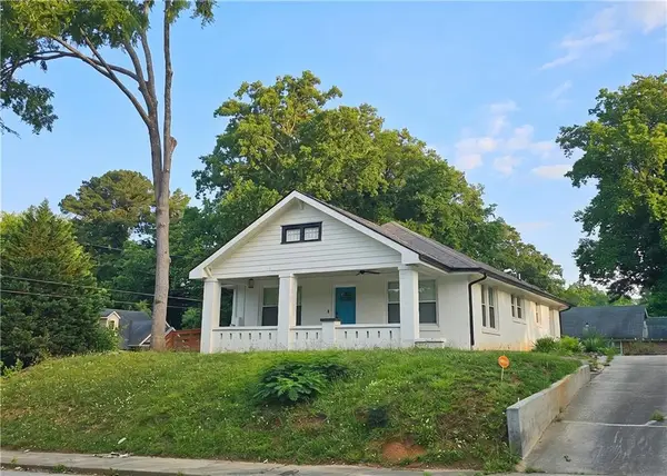 465 Holly Street Nw, Atlanta, GA 30318