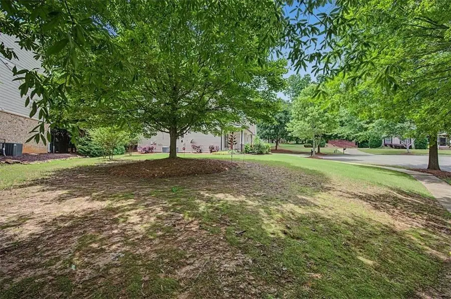 811 Ravenstone Way, Canton, GA 30115 - #3