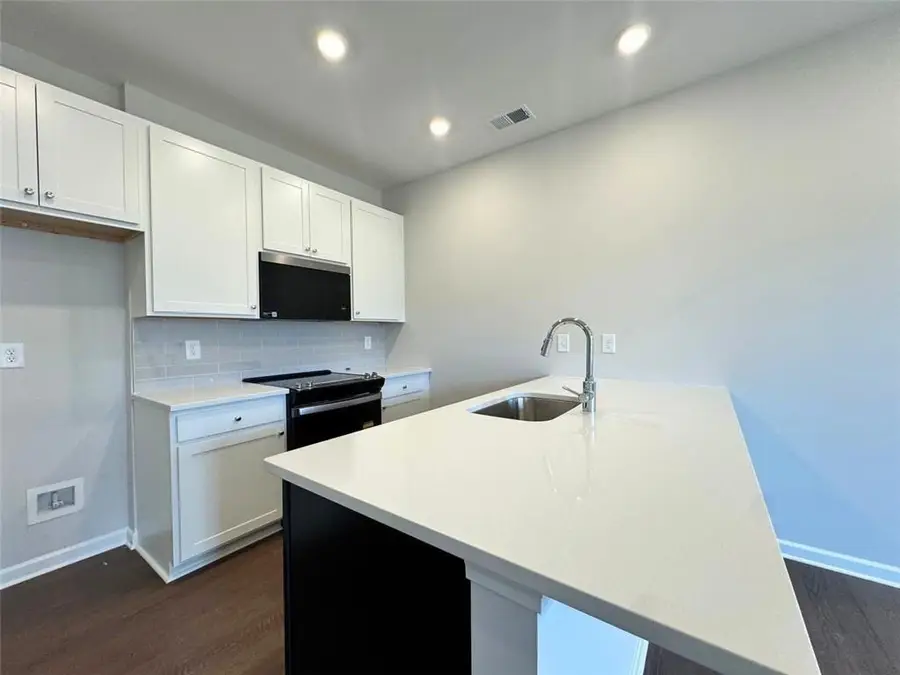 1369 Breezy Circle Se #98, Atlanta, GA 30315 - #3