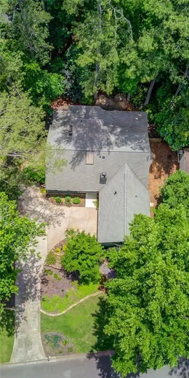 420 Taberwood Way, Roswell, GA 30076 - #3