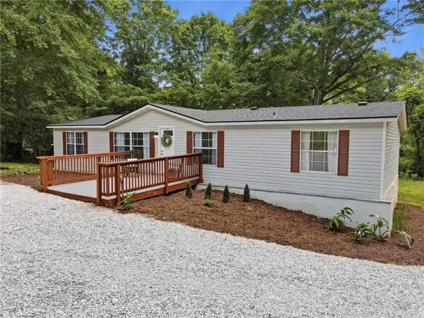 1203 Lanier Road, Pendergrass, GA 30567