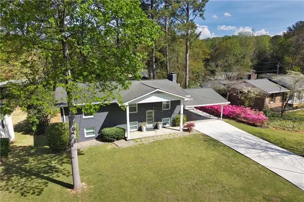 677 Hillandale Circle Sw, Marietta, GA 30064