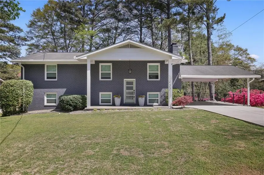 677 Hillandale Circle Sw, Marietta, GA 30064 - #3