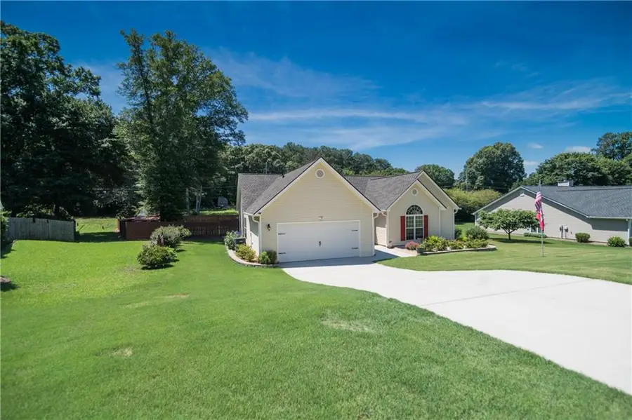 535 Embassy Walk, Winder, GA 30680 - #3