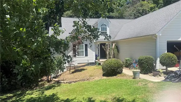 4724 Melbourne Trail, Flowery Branch, GA 30542