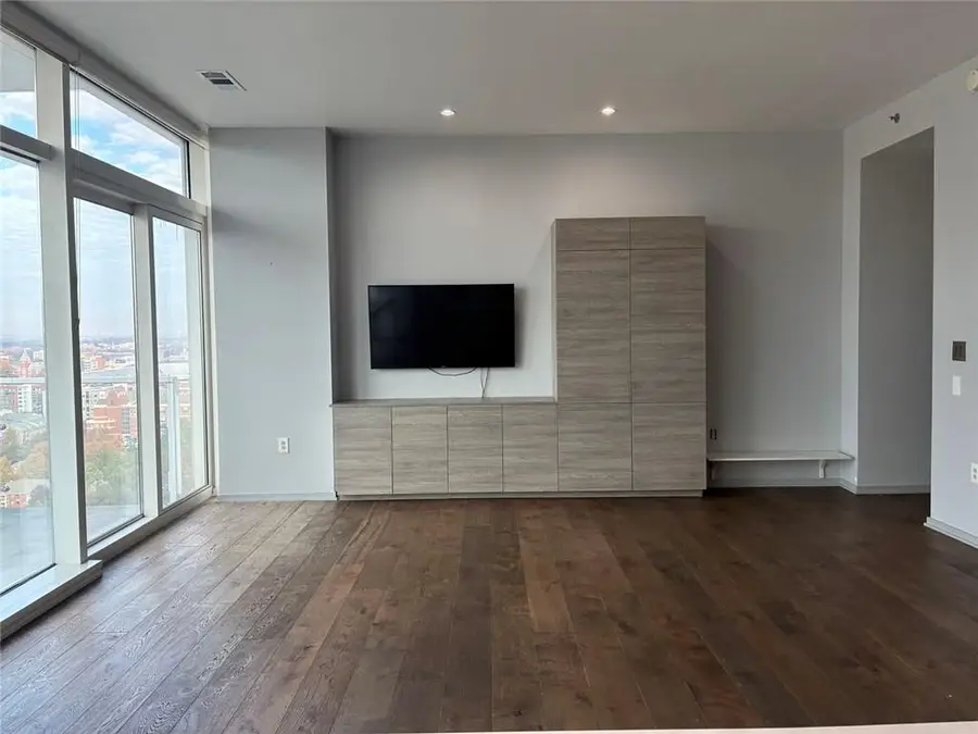 45 Ivan Allen Jr Blvd Nw #1806, Atlanta, GA 30308 - #2