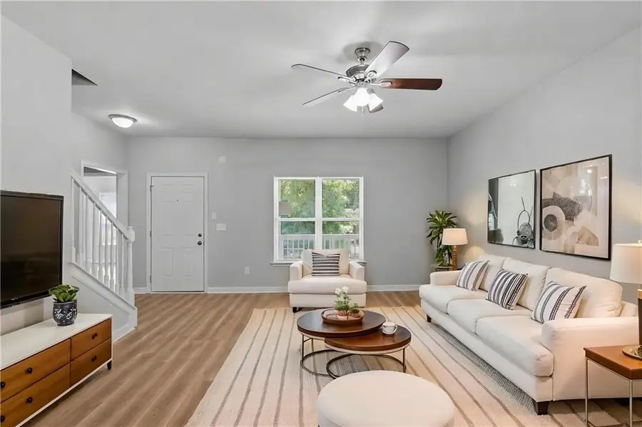 379 Yonkers Avenue Nw, Atlanta, GA 30314 - #2