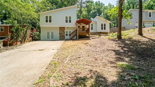 6583 Mitchell Lane Sw, Mableton, GA 30126