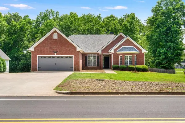 3604 Maple Forge Lane, Gainesville, GA 30504