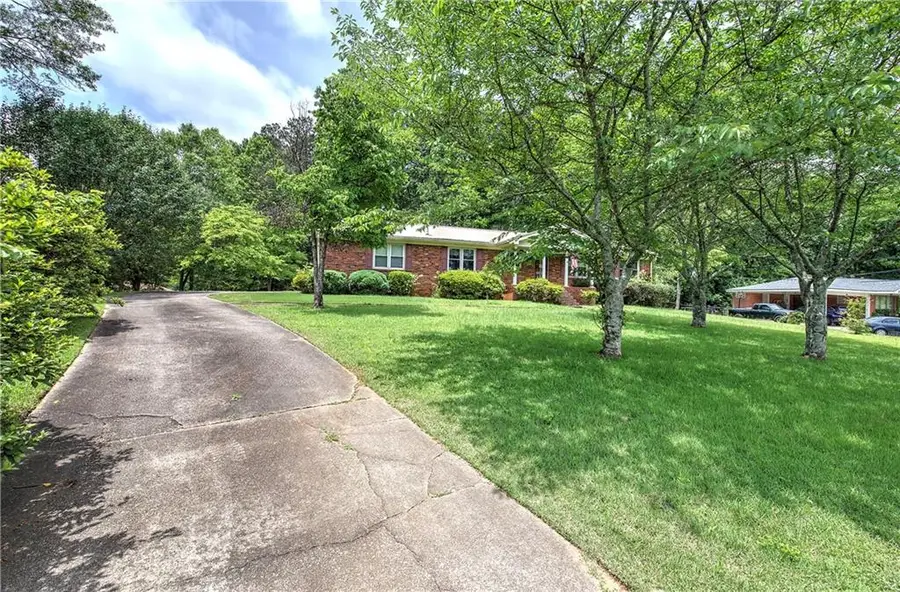 3442 Forest Hill Road, Powder Springs, GA 30127 - #2