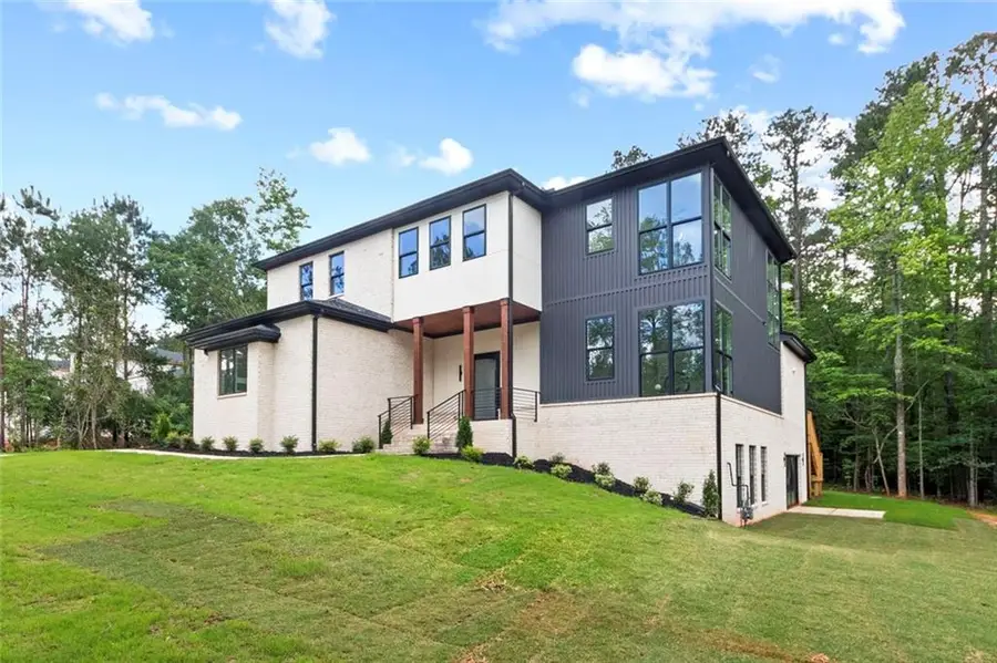 7066 Bells Way, Fairburn, GA 30213 - #2