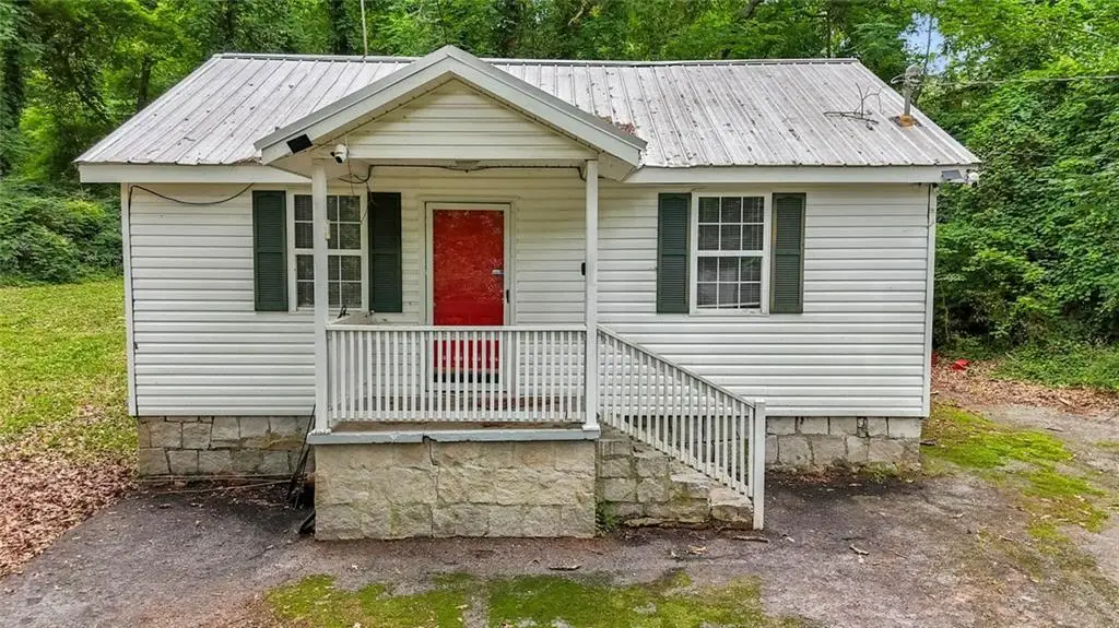 281 Valley Lake Drive, Stone Mountain, GA 30087 - #1