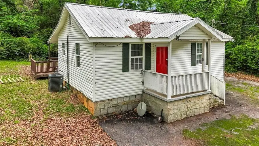 281 Valley Lake Drive, Stone Mountain, GA 30087 - #2