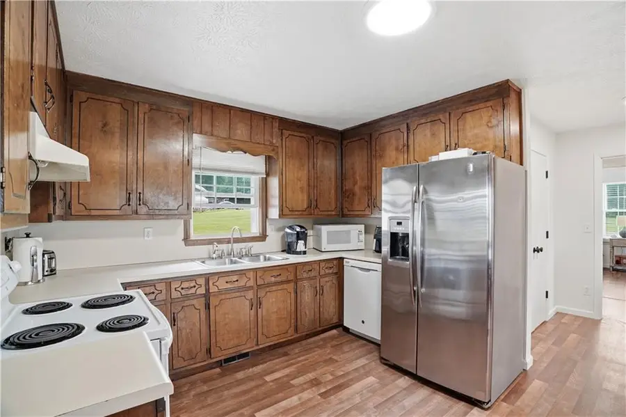 3825 Byers Road, Cumming, GA 30040 - #2