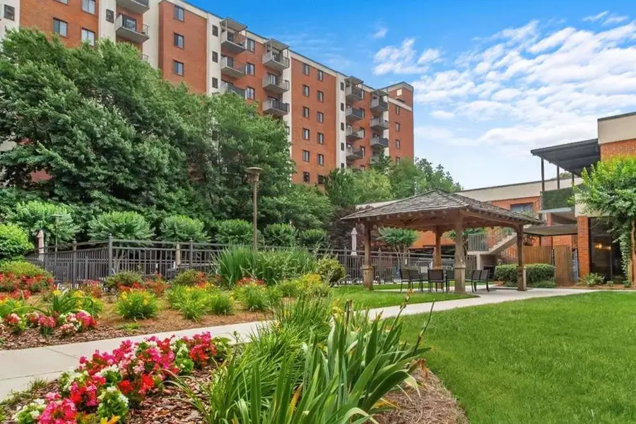 300 Johnson Ferry Road #B812, Atlanta, GA 30328 - #2