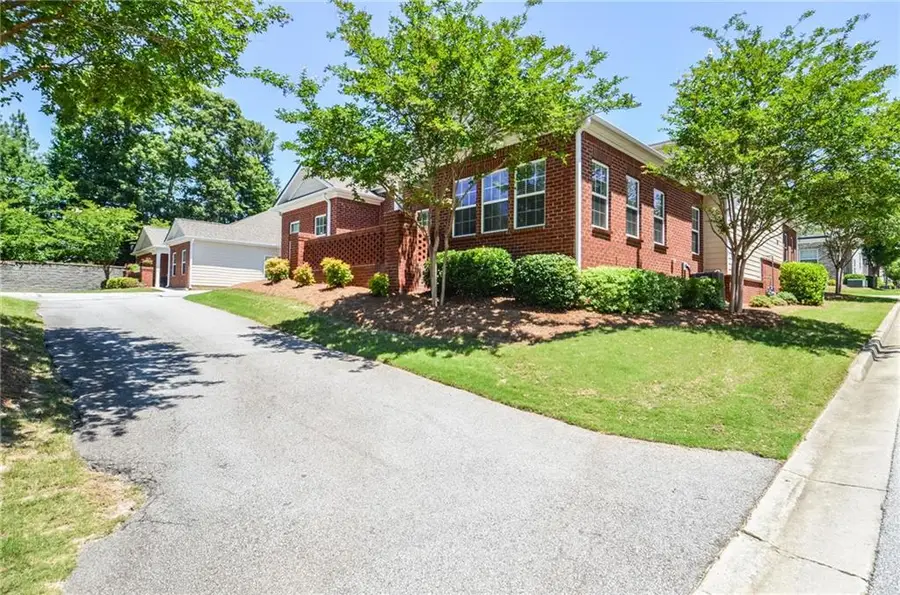 341 Villa Park Circle, Stone Mountain, GA 30087 - #2