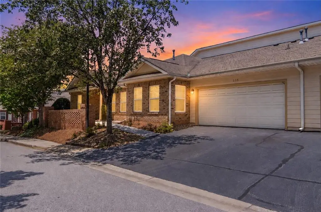 235 Villa Park Circle, Stone Mountain, GA 30087 - #1