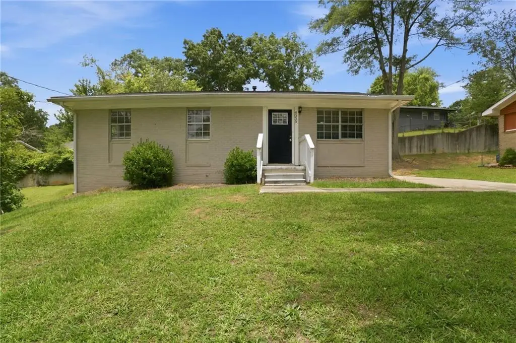 4039 Codel Street Sw, Atlanta, GA 30331 - #1