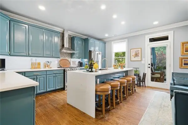 535 Canton Walk, Roswell, GA 30075
