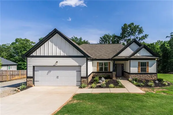 368 Bryndemere Drive, Dawsonville, GA 30534