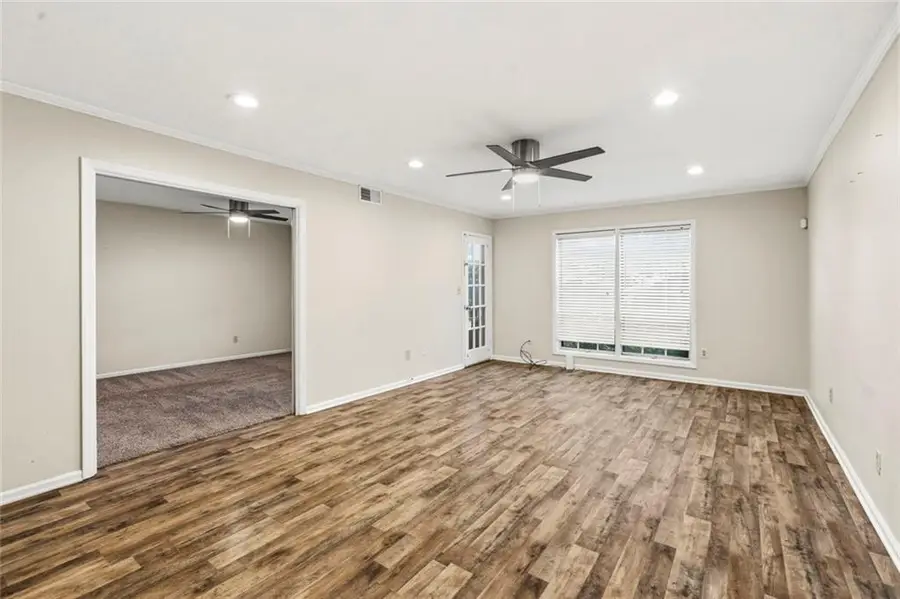 6851 Roswell Road #D-15, Sandy Springs, GA 30328 - #3