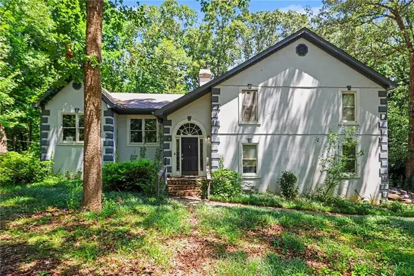 6726 Pin Oak Drive, Douglasville, GA 30135