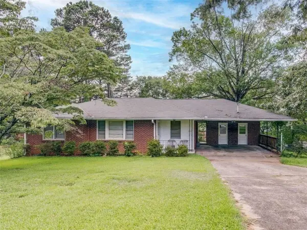 5301 Crystal Lane, Atlanta, GA 30349