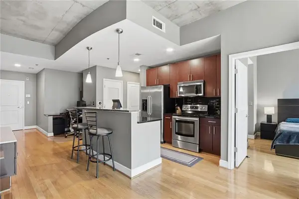 950 W Peachtree Street Nw #913, Atlanta, GA 30309