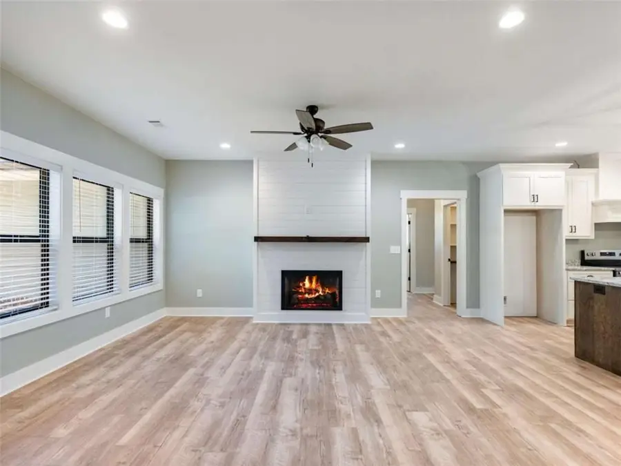 1885 Post Road, Cleveland, GA 30528 - #3