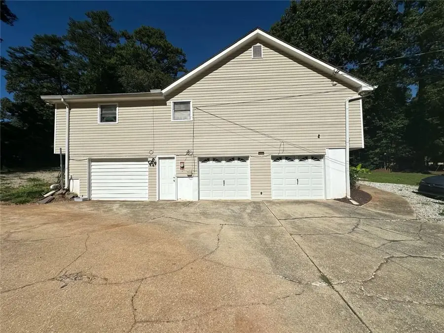 756 Post Road Way, Stone Mountain, GA 30088 - #3