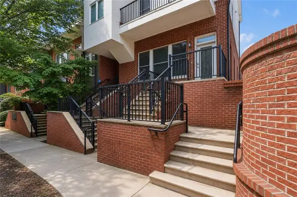 745 Fountainhead Lane Ne #111, Atlanta, GA 30324