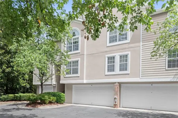 4248 River Green Drive Nw #302, Atlanta, GA 30327