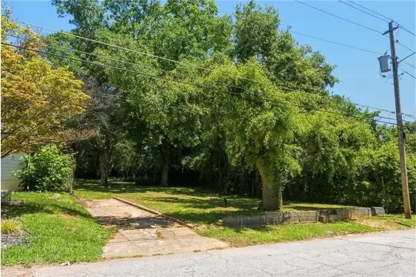 1339 Cambridge Avenue, Atlanta, GA 30344