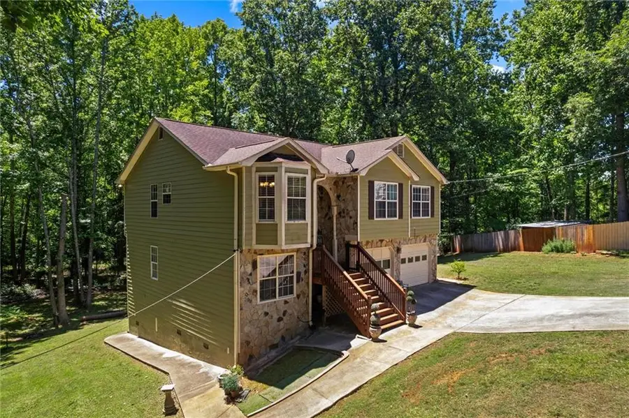 5310 Redfield Way, Flowery Branch, GA 30542 - #2