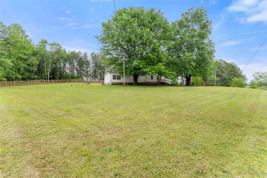 1533 Scenic Drive, Toccoa, GA 30577 - #2
